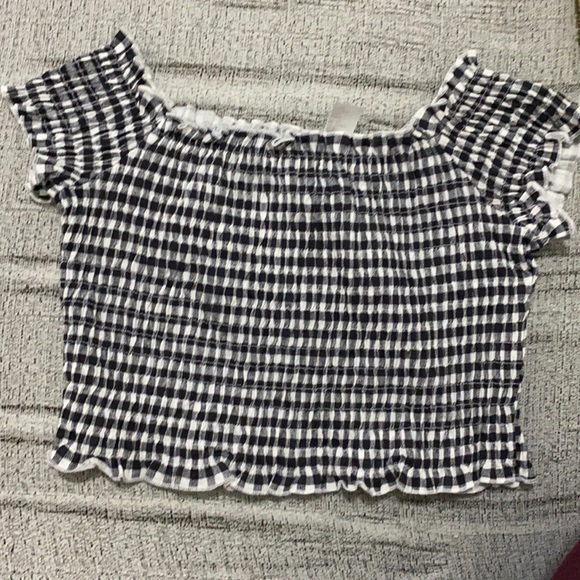 Crop top - Picture 1 of 4